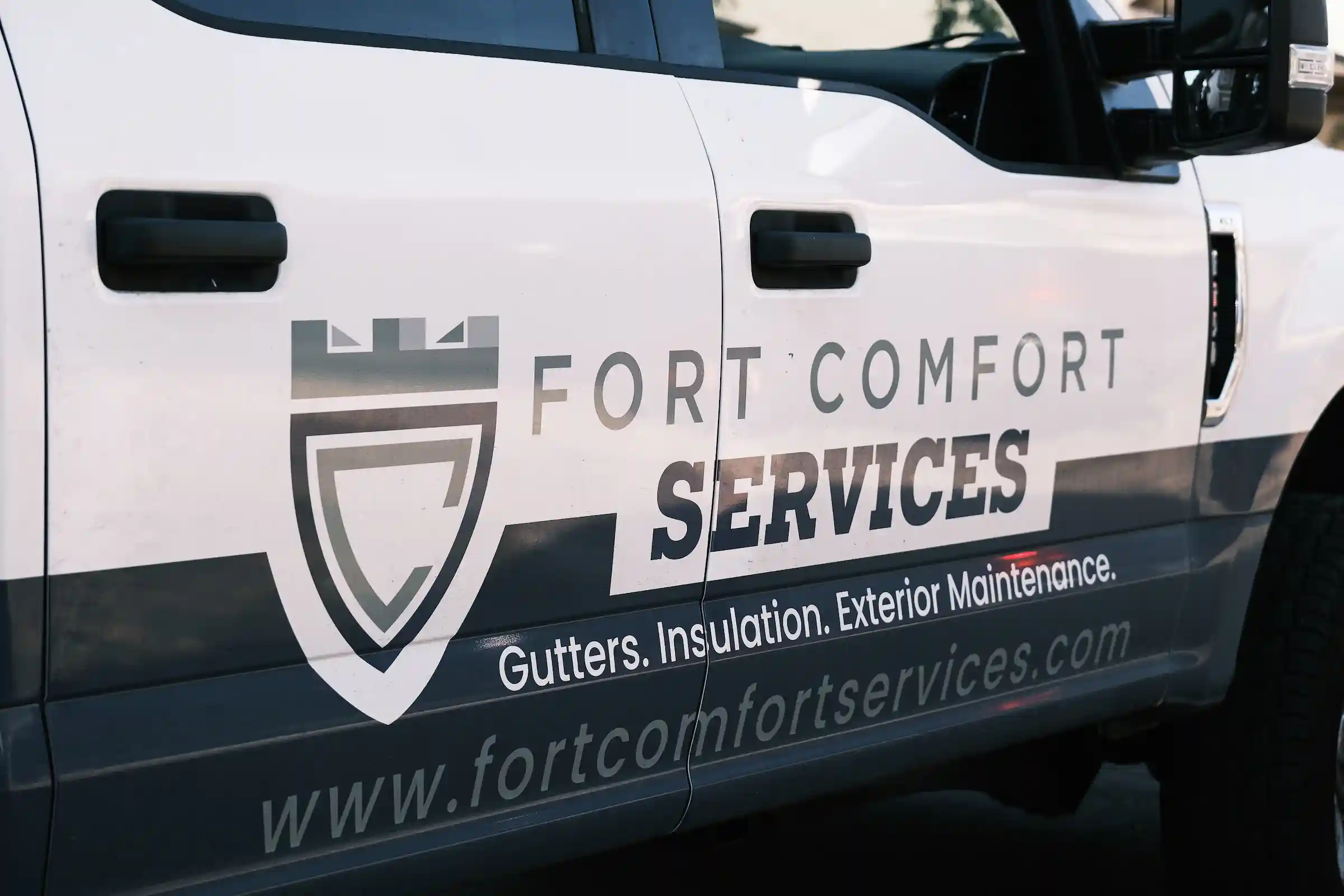 Fort Comfort Services team on the job